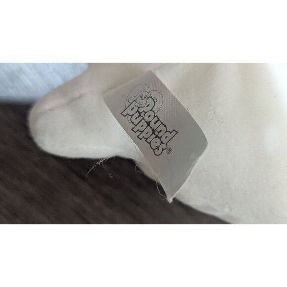 Pound Puppies White Plush Dog Fluffy Ears 1995 Lewis Group  plush stuffed toy - Picture 6 of 9